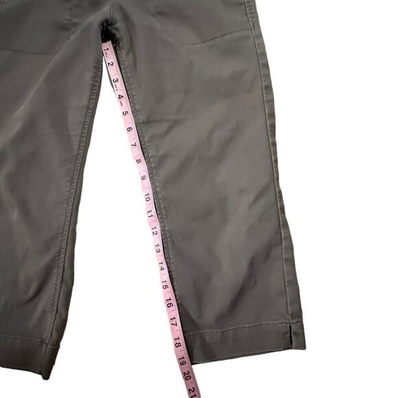 Lole ~ Tan Capri Pants ~ size 4 - Picture 12 of 12